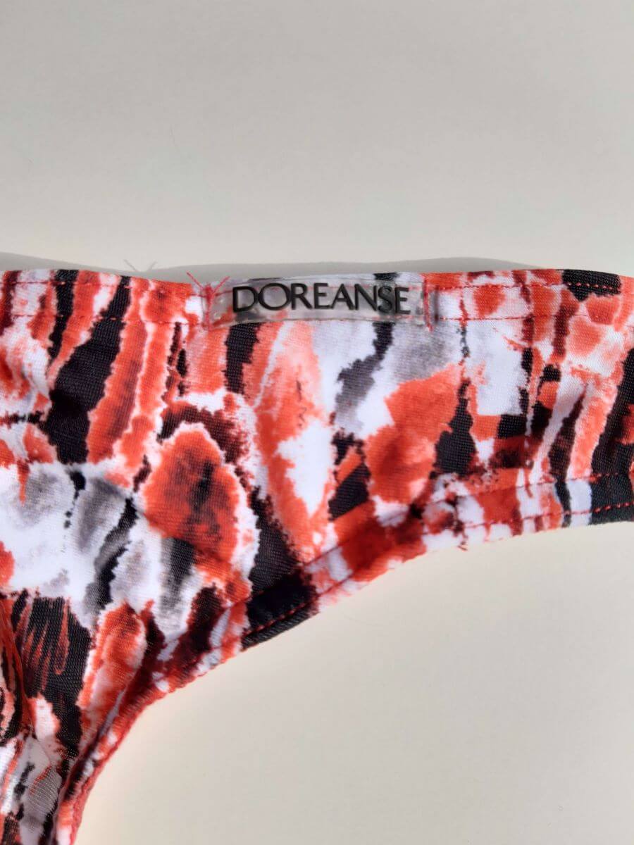 Plavky pánske DOREANSE 3814 string infinite S červená